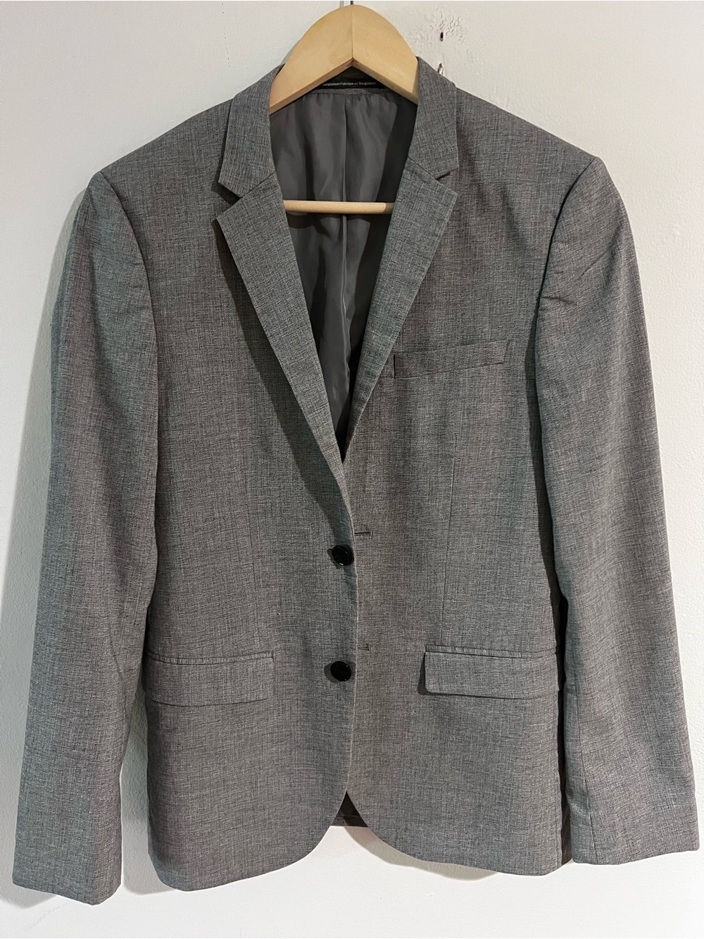 H&M Men's Gray Textured Two-Button Blazer